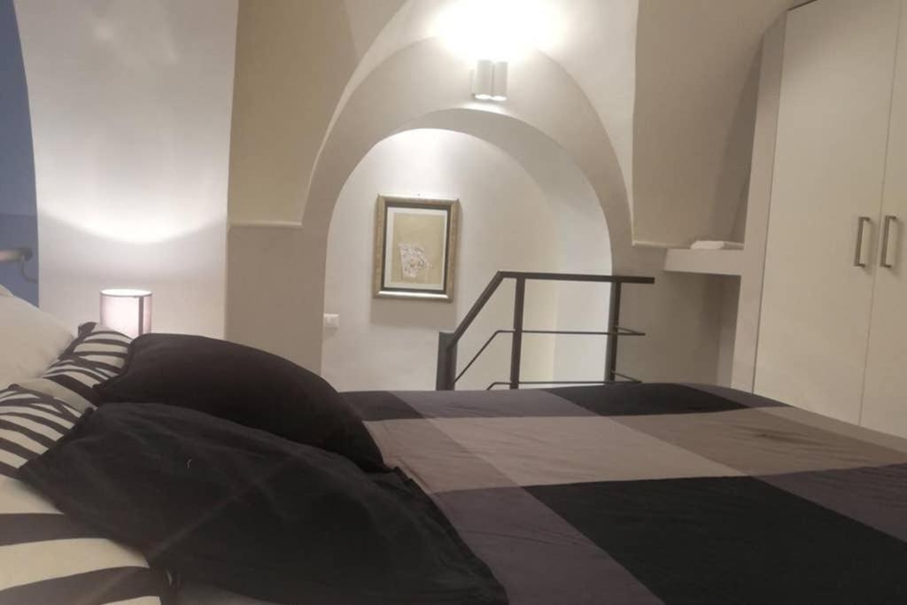 Appartamento Palazzo D'Arrigo White Loft Aeroporto di Catania Fontana Rossa Esterno foto
